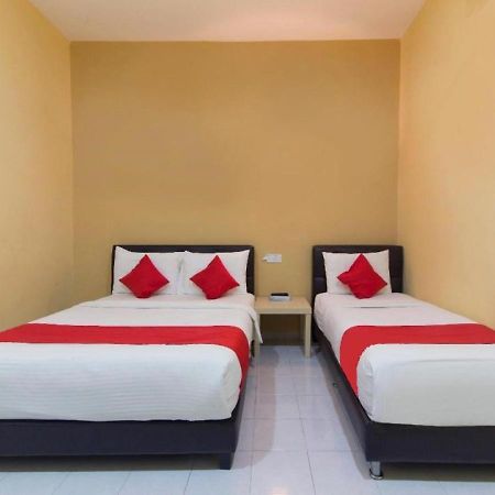 Alpha Motel Pantai Cenang  Buitenkant foto