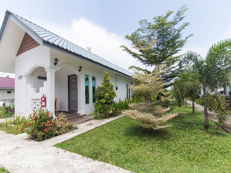 Alpha Motel Pantai Cenang  Buitenkant foto